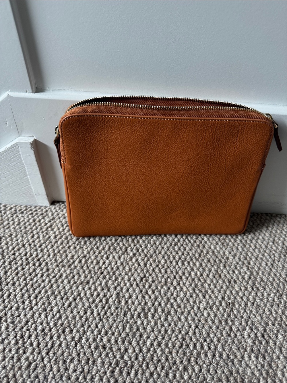 Tan Leather Zipped tech pouch